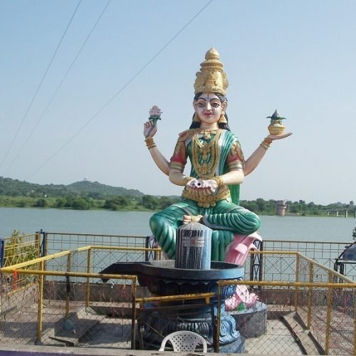 Hyderabad to Basara Taxi